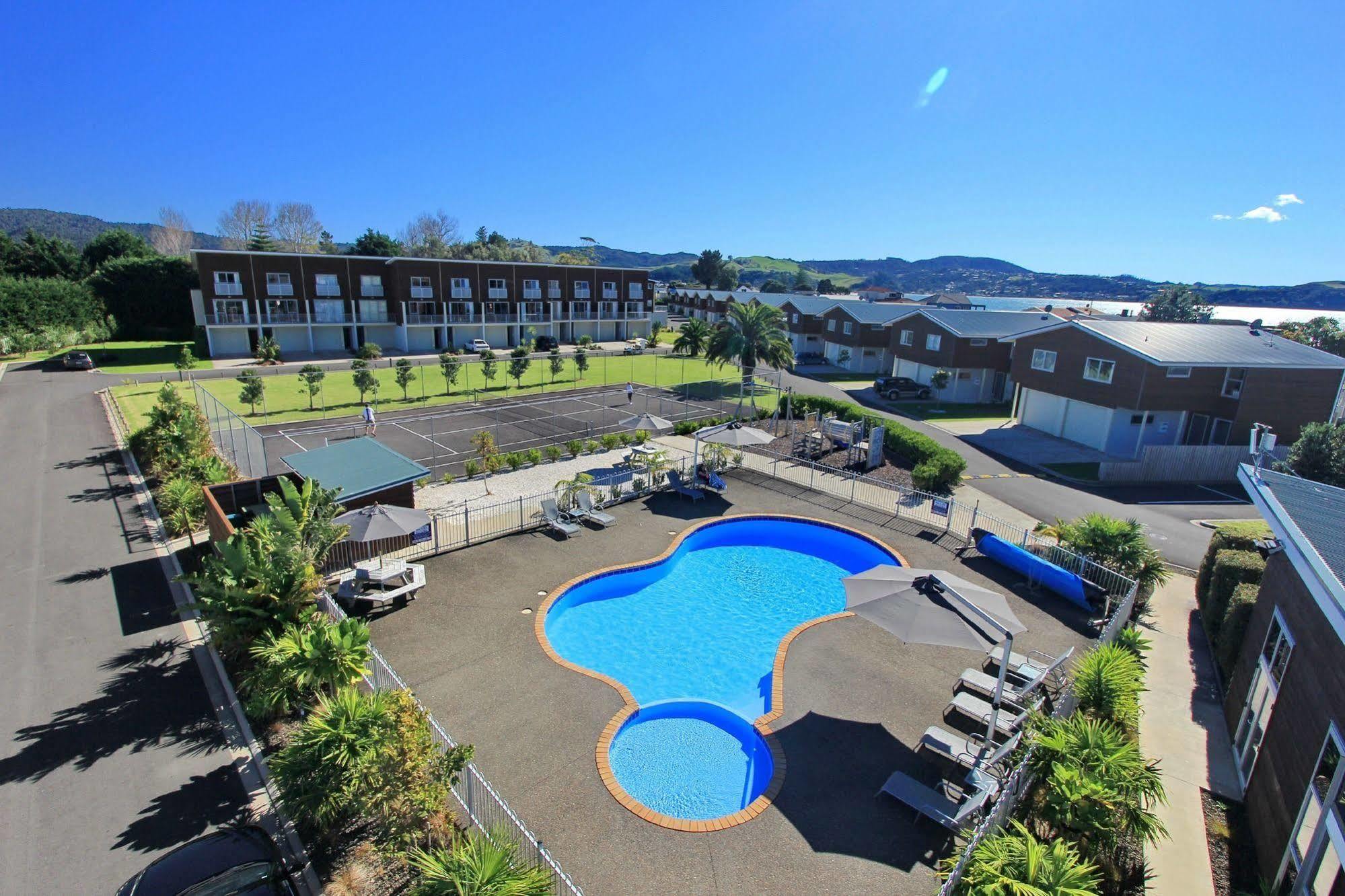 Oceans Resort Whitianga Exterior photo